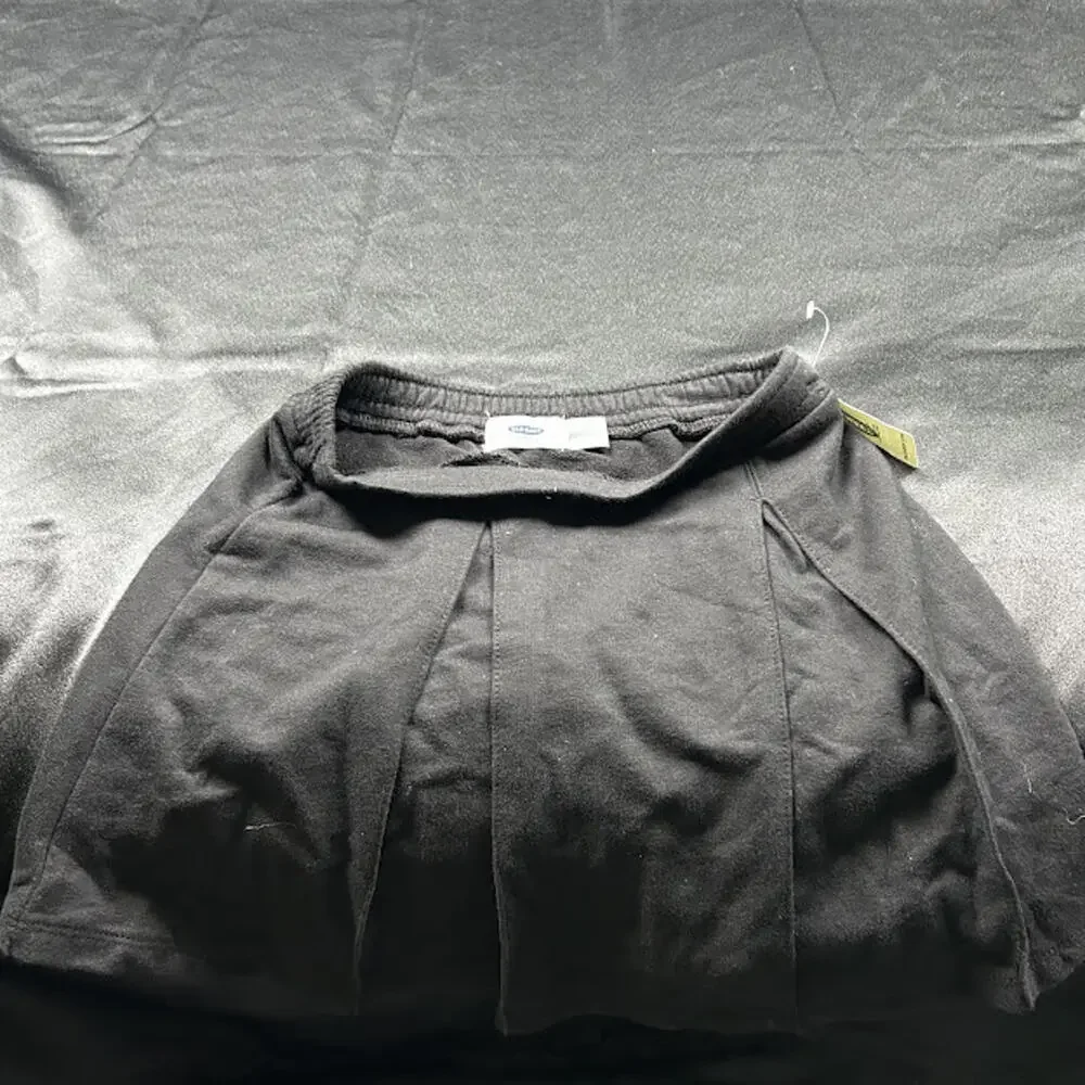 Old Navy Girls Tennis Skirt S‎ 6-7Y Black NWT